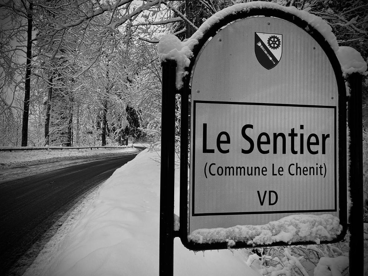 Hotel De Ville Du Sentier Le Sentier Zewnętrze zdjęcie